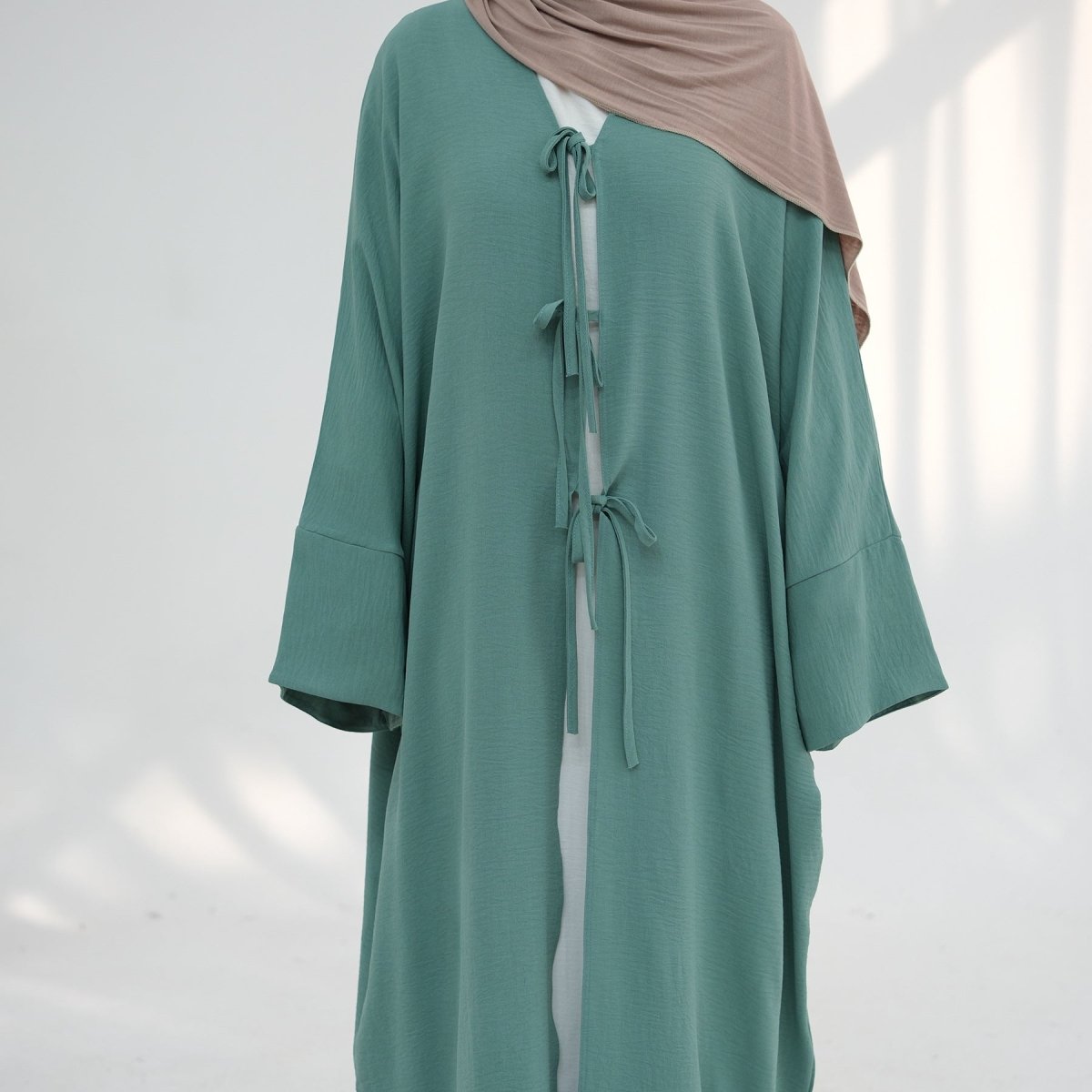 Elegant Lace-Up Open Kimono Abaya