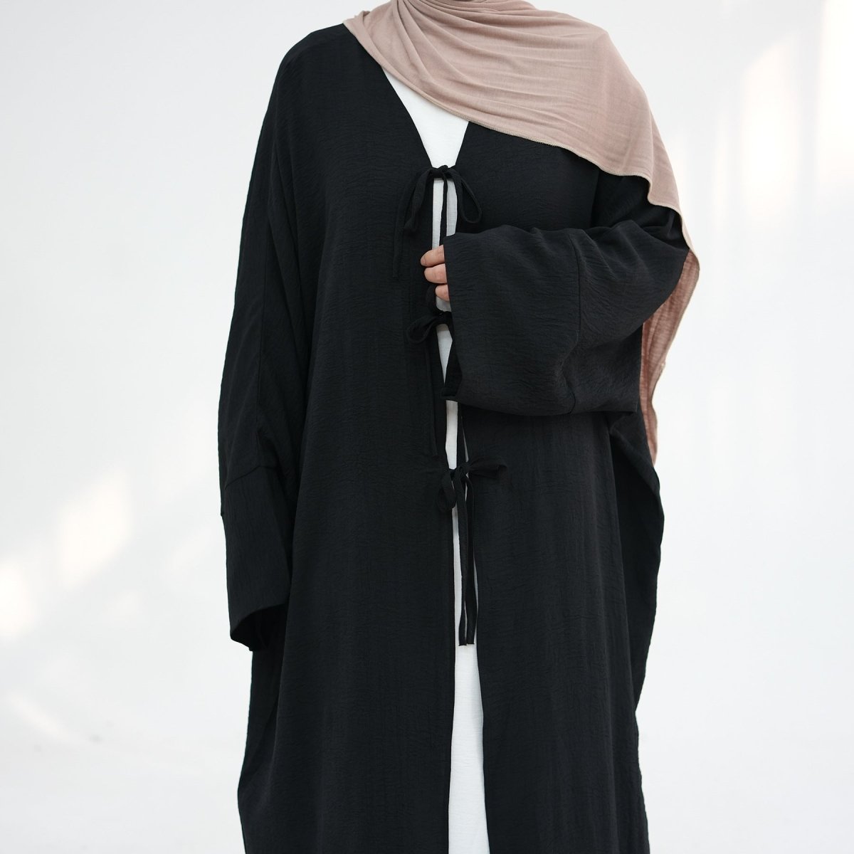 Elegant Lace-Up Open Kimono Abaya