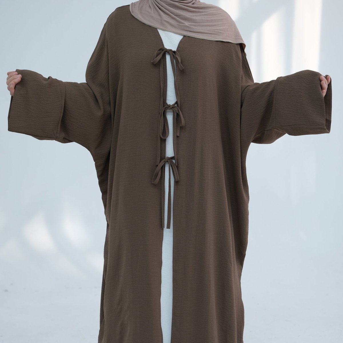 Elegant Lace-Up Open Kimono Abaya