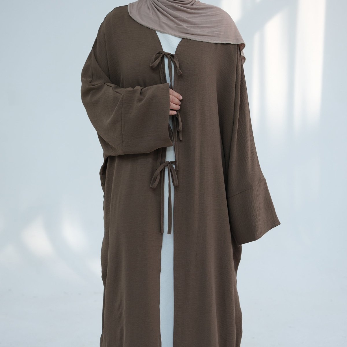 Elegant Lace-Up Open Kimono Abaya